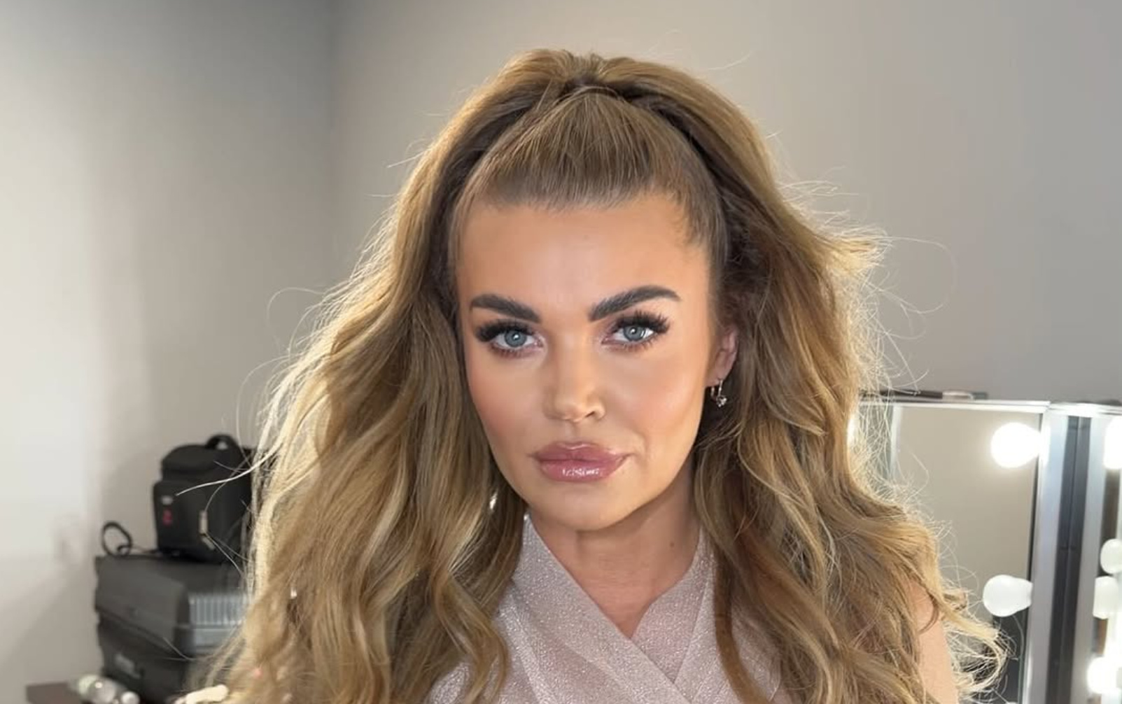 Prezenterka Polo TV Edyta Folwarska nagrywa klip do swojej debiutanckiej piosenki