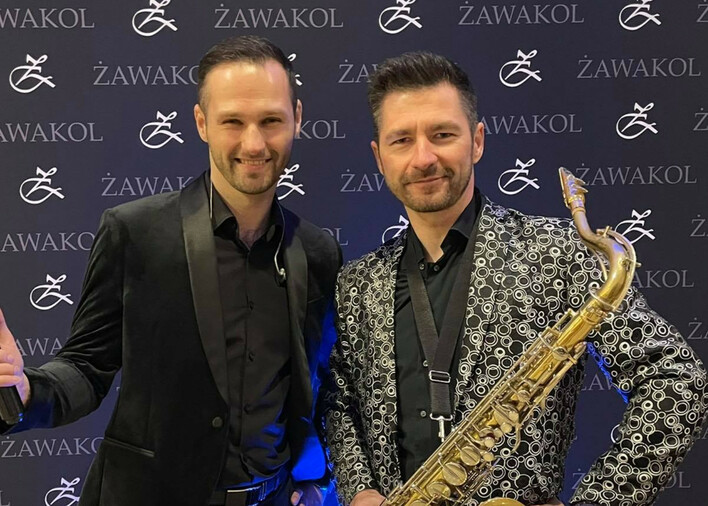 Przebój grupy Lady Pank w wersji disco polo! Zespół The Brothers stworzył własną interpretację popularnego przeboju.