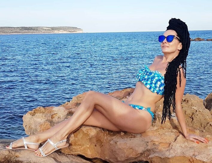 Wokalistka disco polo nie szczędzi nikogo! To "LATO" należy do niej!