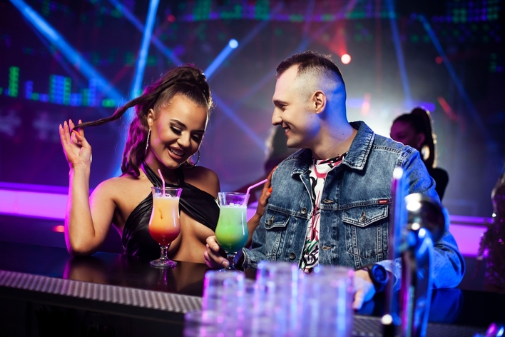 Przedpremiera! Wiku w zaskakującej nowości „Z Tobą skarbie”! To nowy hit DISCO POLO?! | VIDEO