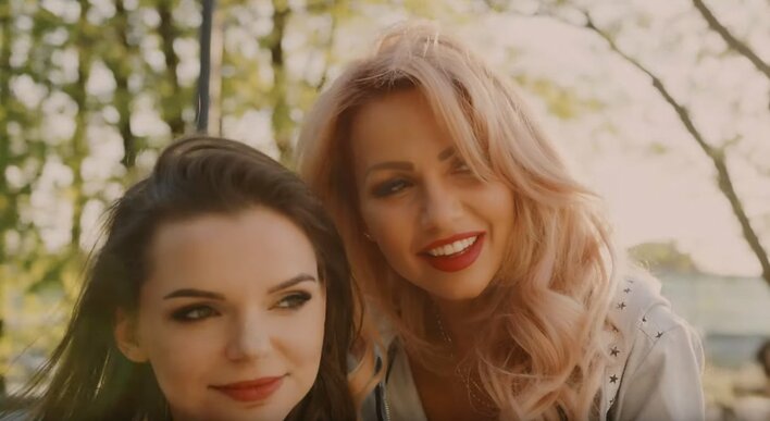 Przepiękna artystka disco polo z nowym teledyskiem! Zobaczcie jako pierwsi nowość od Exatied pt. "Mam cię na oku"!