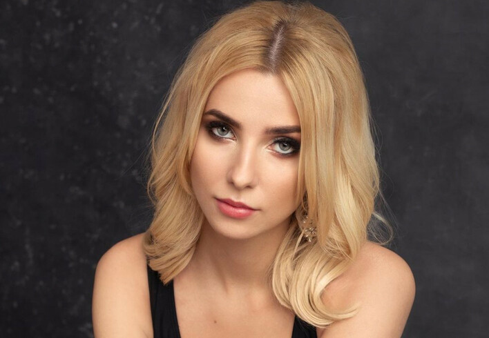 Przepiękna narzeczona Daniela Martyniuka kusi w internecie! Zobaczcie zdjęcia uroczej Faustyny!