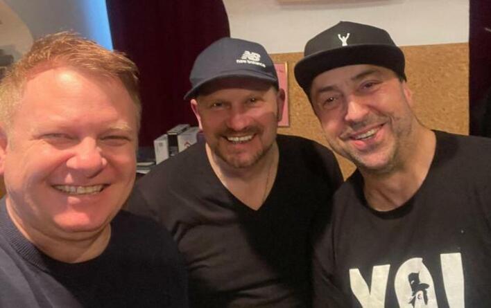 Fani mają łzy w oczach! Ikony disco polo Boys i Classic rozczulili Polaków wspólnym projektem! Musicie tego posłuchać