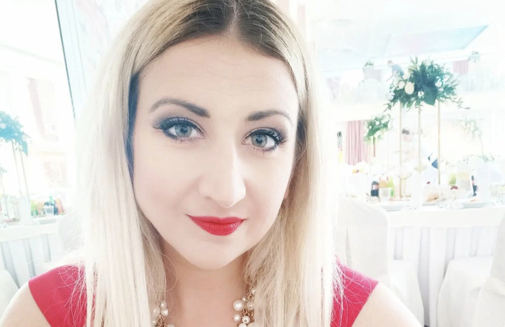 Co za twarz! Internauci zasypali piękną wokalistkę disco polo komplementami! 