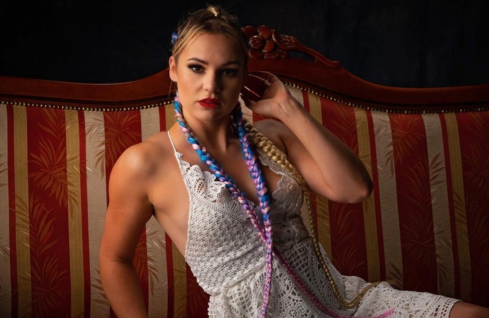 Przepiękna wokalistka disco polo kusi w internecie! Te zdjęcia są naprawdę mega gorące!