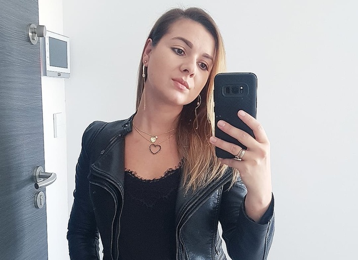 Prześliczna gwiazda disco polo pokazała swoje wdzięki! Uwagę fanów zwraca jej biust! 