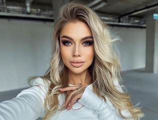 Prześliczna gwiazdeczka disco polo w namiętnej odsłonie! Można oszaleć na jej punkcie! Fani OSTRO komentują!