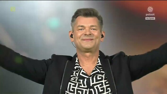 „Przez twe oczy zielone” w wykonaniu Zenka Martyniuka na Roztańczonym PGE Narodowym 2025