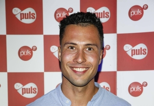 Przystojny wokalista zapewni gorącą atmosferę przed świętami!