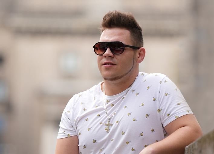 Rafał Jendrychowski z nową produkcją pt. „Tańczyć z Tobą chce„.