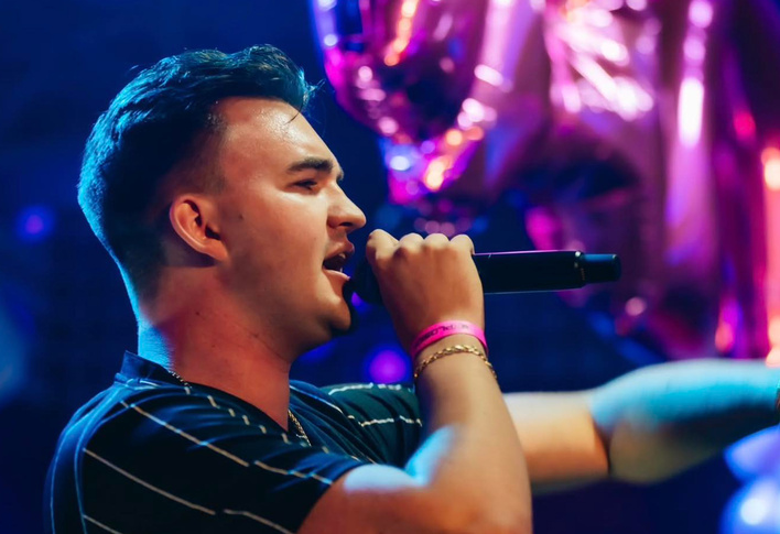 Raider podniósł temperaturę w Grudziądzu. „A wieczorem” porwało salę