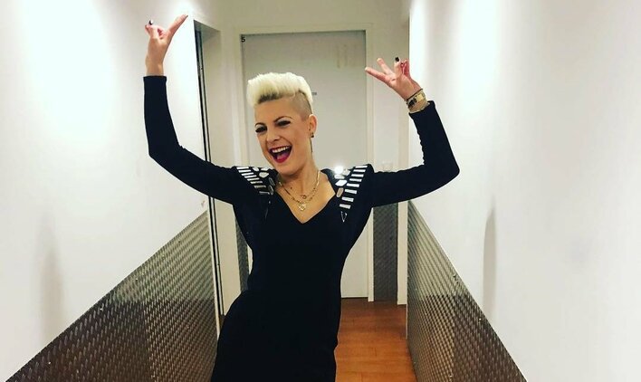 Rewelacyjny występ Pięknych i Młodych! Zespól disco polo dał czadu! | VIDEO