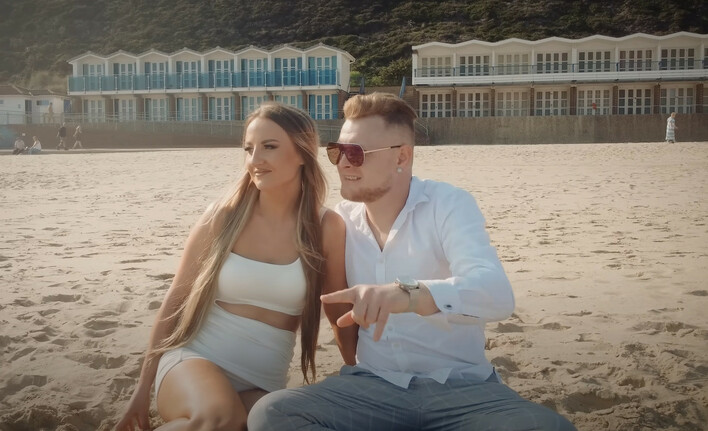 Robson W i jego nowa bomba muzyczna „To Ty„ oczarowała świat disco polo!