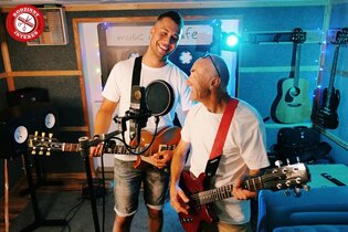 Rodzinne interesy sławnych gwiazd disco polo?! Czym zajmują się Artyści?