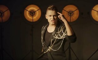 Romantyczna propozycja od młodego i przystojnego wokalisty disco polo