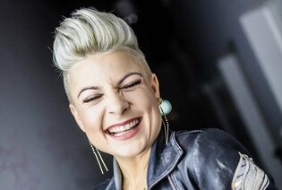 Rozczulające nagranie Magdy Narożnej (Piękni i Młodzi)! W jej oczach pojawiły się łzy! 