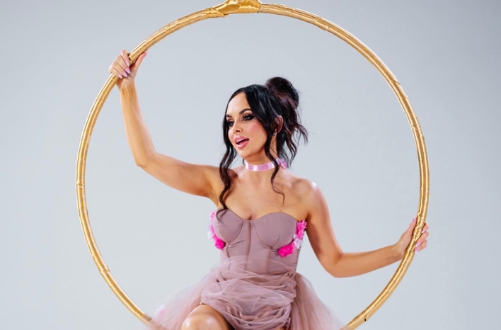 Seksowna wokalistka disco polo szokuje odważnym zdjęciem! Milena Grzywacz z formacji Szpilki wygląda cudownie!