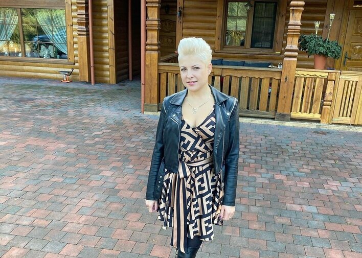 Magda Narożna poszła do pracy! Gwiazda disco polo miała już dość jesiennej chandry! 