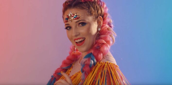 Popularna wokalistka disco polo obala stereotyp grzecznej dziewczynki?!