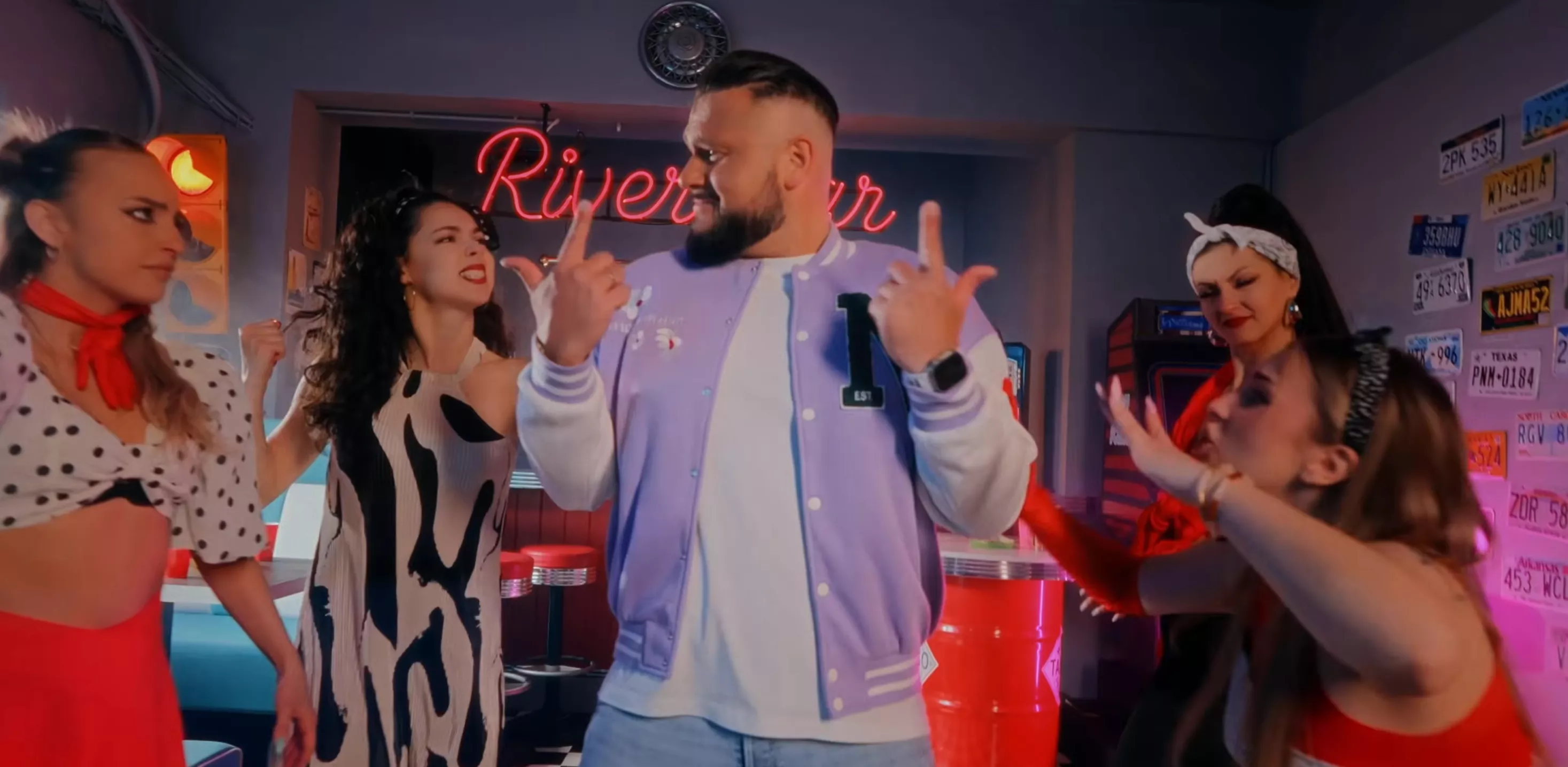 Skąd ten szum wokół „Damy Robią Dramy"? Joker z nowym hitem disco polo?
