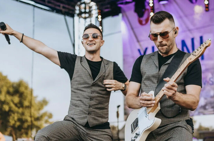 Skandal na Sunrise Festivalu: Plagiat wielkiego hitu disco polo zespołu Playboys!