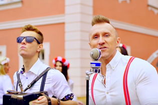 "Skocznie, kolorowo i melodyjnie!" Marioo przygotował dla fanów disco polo nową produkcję! | VIDEO