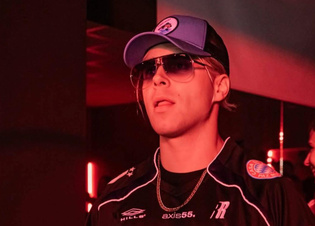 Skolim nie wytrzymał nerwowo. Mandat na własnej stacji doprowadził go do furii