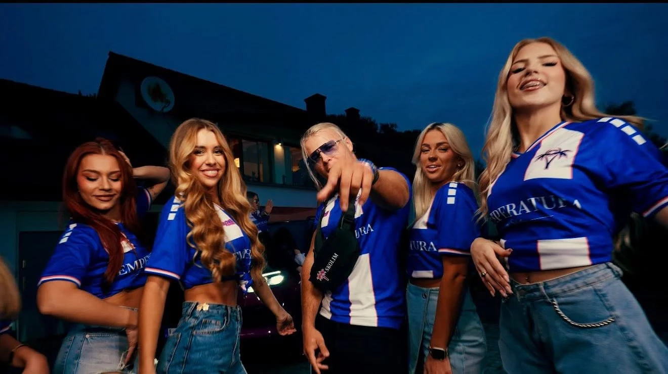Skolim rozdaje lody za darmo w Kołobrzegu. Wystarczy znaleźć różowy monster truck