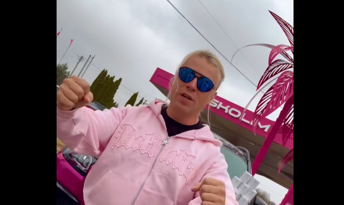 Skolim ruszył z promocją na stacji paliw. Perfumy „Temperatura”, „Palermo” i „Bebecita” za zakupy