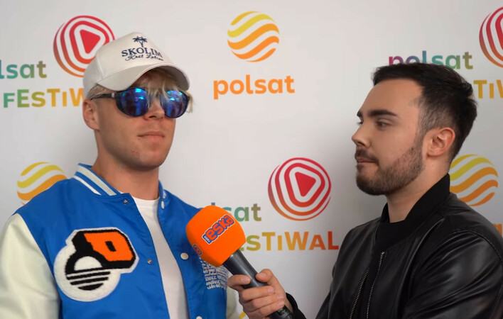 Skolim ujawnia: Ile zarobił na hicie z Cleo? Zaskakujące wyznania o zarobkach gwiazd „żyję na bardzo fajnym poziomie„

