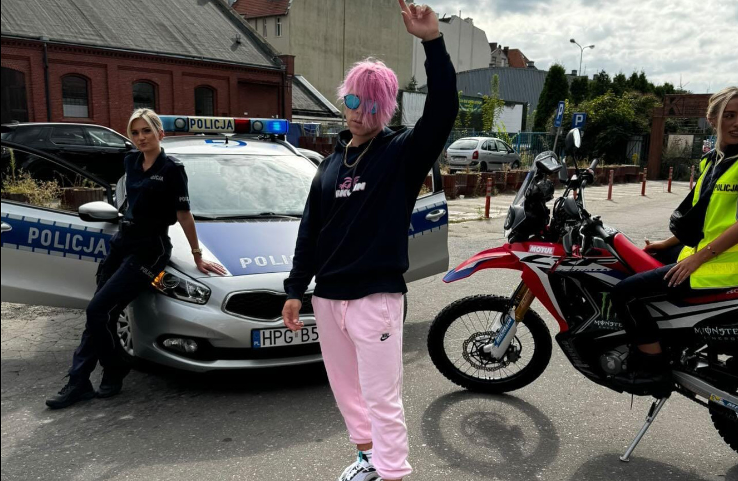 Skolim w centrum uwagi! Został zatrzymany przez Policję?