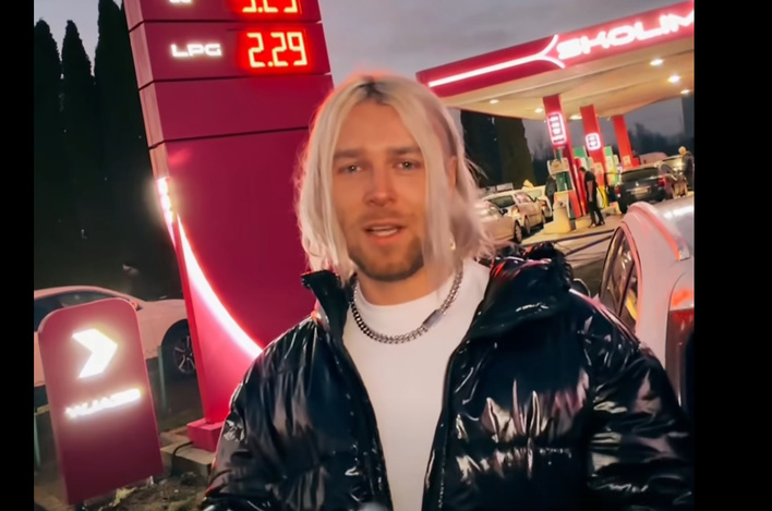 Skolim wbija szpilę! Król latino bardzo ostro w sieci! 