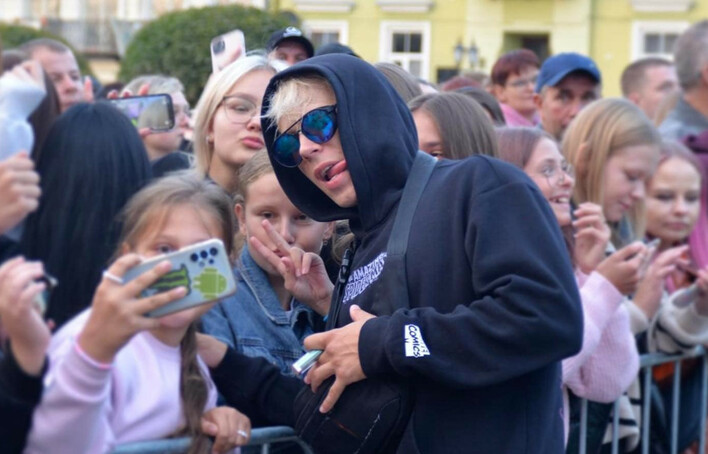 Skolim wyznaje miłość swoim fanom: „Bez was nie miałbym sukcesu!„

