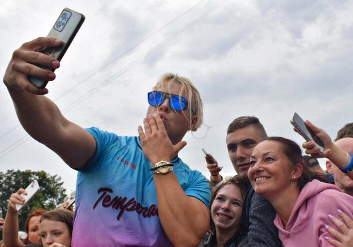 Skolim zagra 63 koncerty w miesiąc – sierpień 2025 rekordowym okresem trasy króla latino