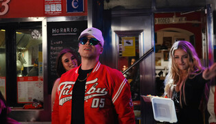 Skolim zaskoczył wszystkich hitem ”Temperatura” i bije rekordy popularności! 30 milionów na jego koncie! 