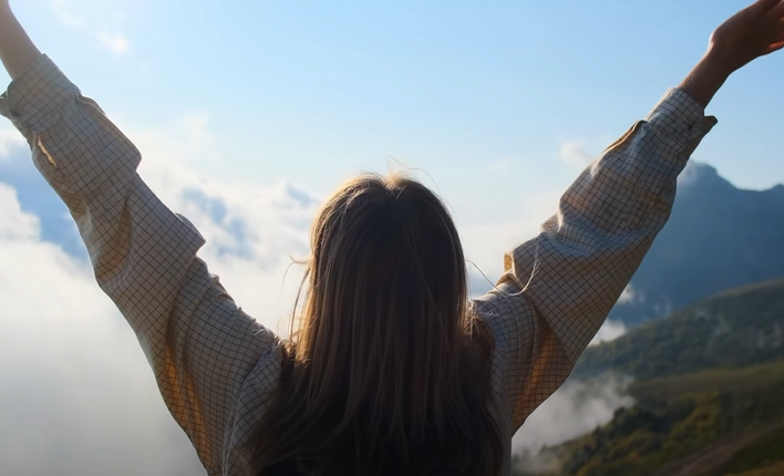 Uwielbiana wokalistka disco polo odświeżyła znany góralski hit! Brawurowa wersja podbija serca fanów?! 