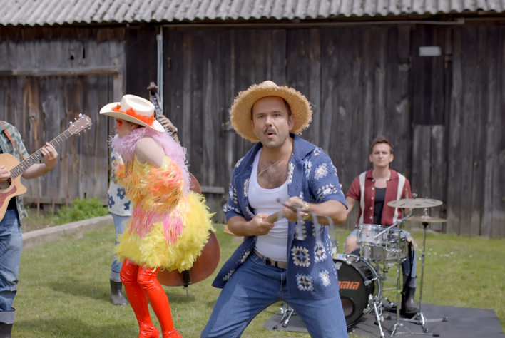 Sławomir i „Kurka” z milionem odsłon. Co stoi za fenomenem tego hitu?