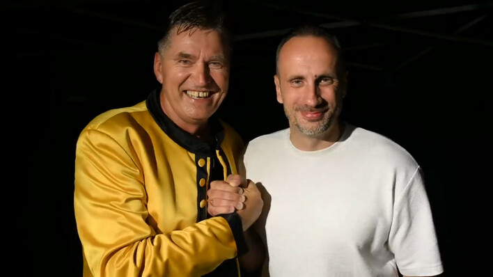 Sławomir Świerzyński - Bayer Full: Polityk Janusz Kowalski dostał wsparcie ”Cesarza Disco Polo”