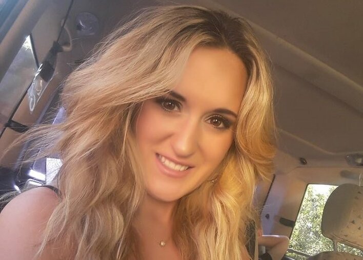 Śliczna gwiazda disco polo drżała o swoje bezpieczeństwo.