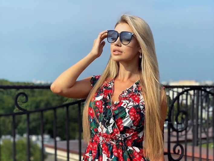 Śliczna gwiazdeczka disco polo po raz pierwszy pokazała mamę?! Wyglądają jak siostry! 