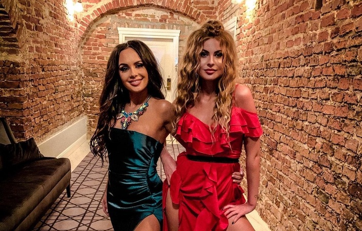 Zjawiskowe wokalistki disco polo śmiało pokazały swoje wdzięki. Fani zwrócili uwagę na jeden szczegół!
