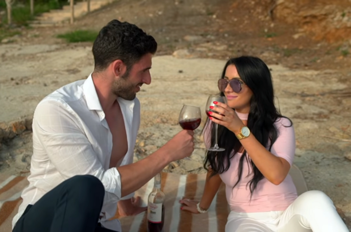 Słodki Romans uroczej wokalistki disco polo! Zobaczcie czym zaskakuje Malina | VIDEO