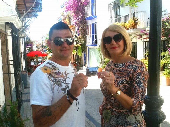 Śpiewające rodzeństwo nagrało klip disco polo! Jak wyszło? Zobaczcie klip pt. "Nie umiesz kochać"