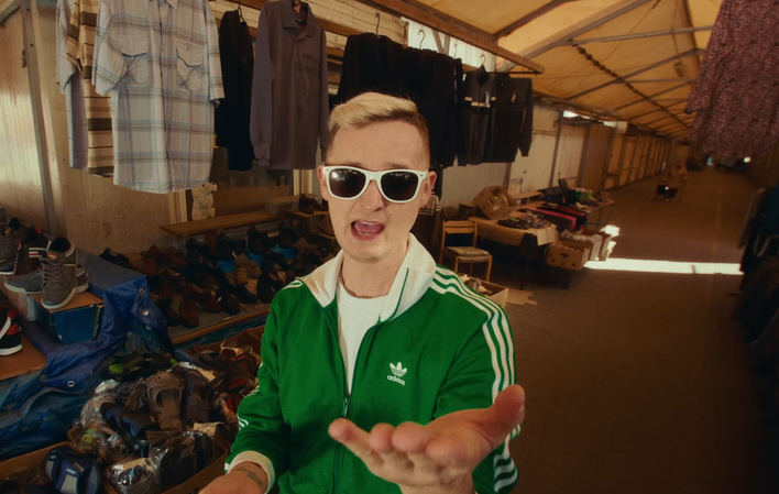 Spontan z nowym hitem „EsemEsik”. Nikt nie spodziewał się takiego powrotu do dawnych czasów