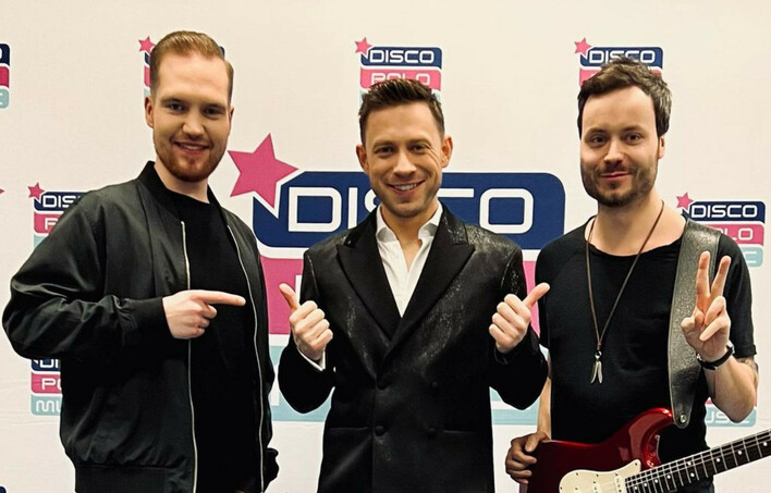 Wpadka z gwiazdami disco polo w roli głównej! W hotelu doszło do pomyłki! Grupa Masters żartuje z sytuacji! 