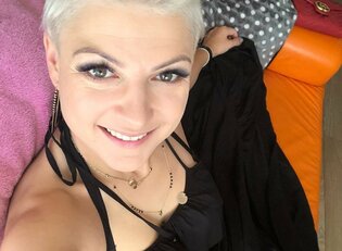 Strój Magdy Narożnej wywołał burzę w sieci! Internauci przecierają oczy ze zdumienia! 