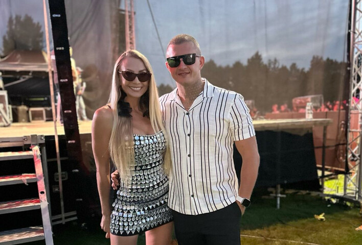 Styl Dawida i Joanny Narożnych przyciąga uwagę! Czy to najlepiej ubrana para w disco polo?

