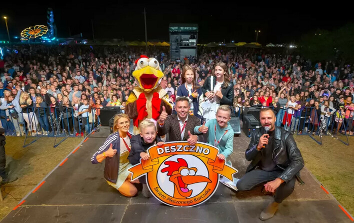 DŻEM i gwiazdor disco polo Dawid Narożny gwiazdami Święta Pieczonego Kurczaka 2024! Kto jeszcze wystąpi?