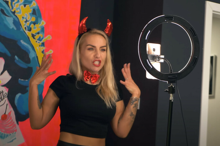 Swinger zaprosił do nowej produkcji gwiazdy TikToka! Fani zachwyceni, uważają ten numer za HIT! 