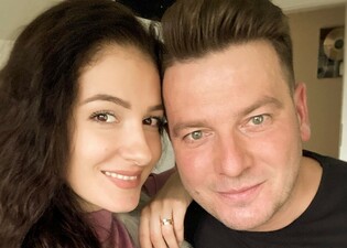 Sylwek Gazda – Power Play pokazał zdjęcie z ukochaną żoną! To najbardziej zakochana para disco polo?